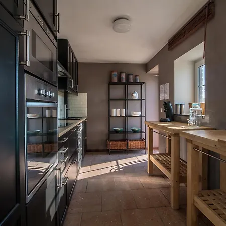 In With Sauna * Cetturu